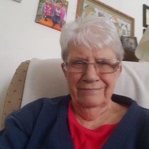 Meet your Posher, Loretta